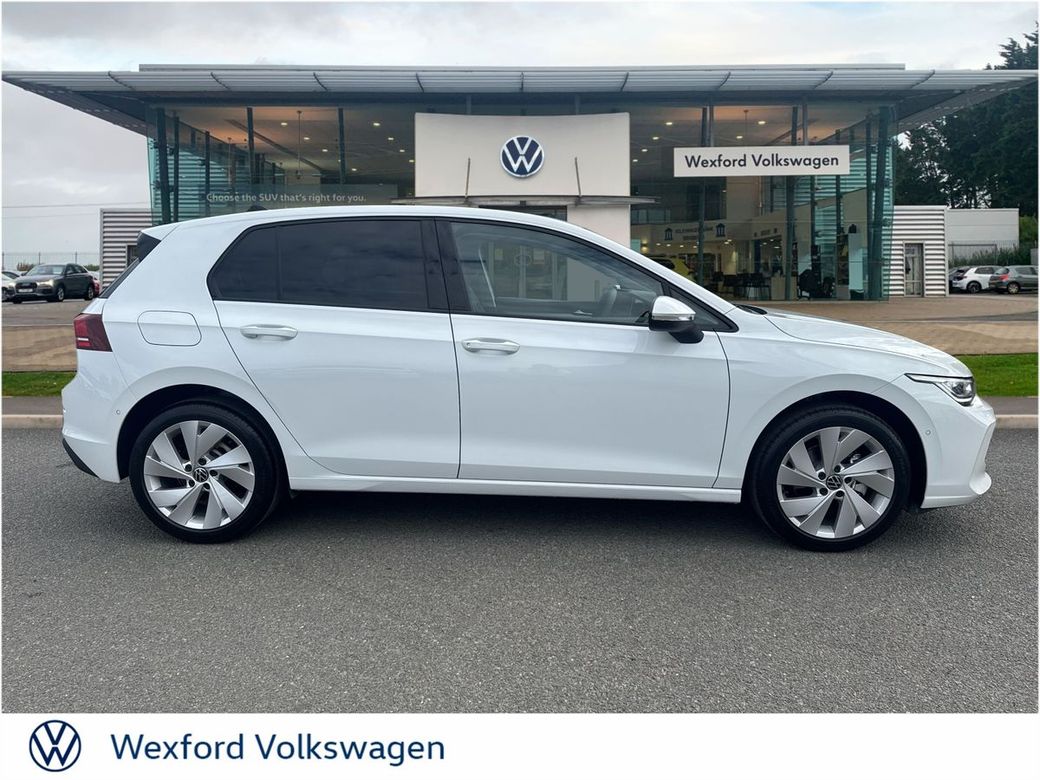 2025 Volkswagen Golf