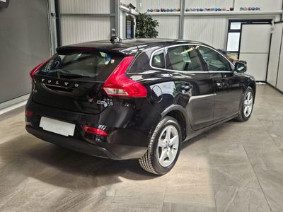 2016 Volvo V40