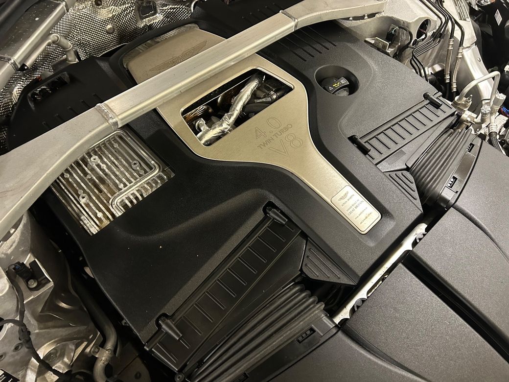 2023 Aston Martin DBX