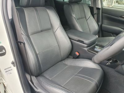 2013 Toyota Crown