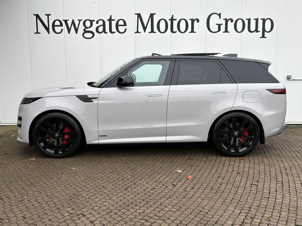 2025 Land Rover Range Rover Sport