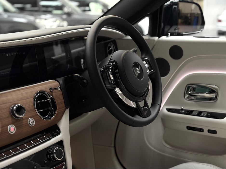 2024 Rolls-Royce Phantom