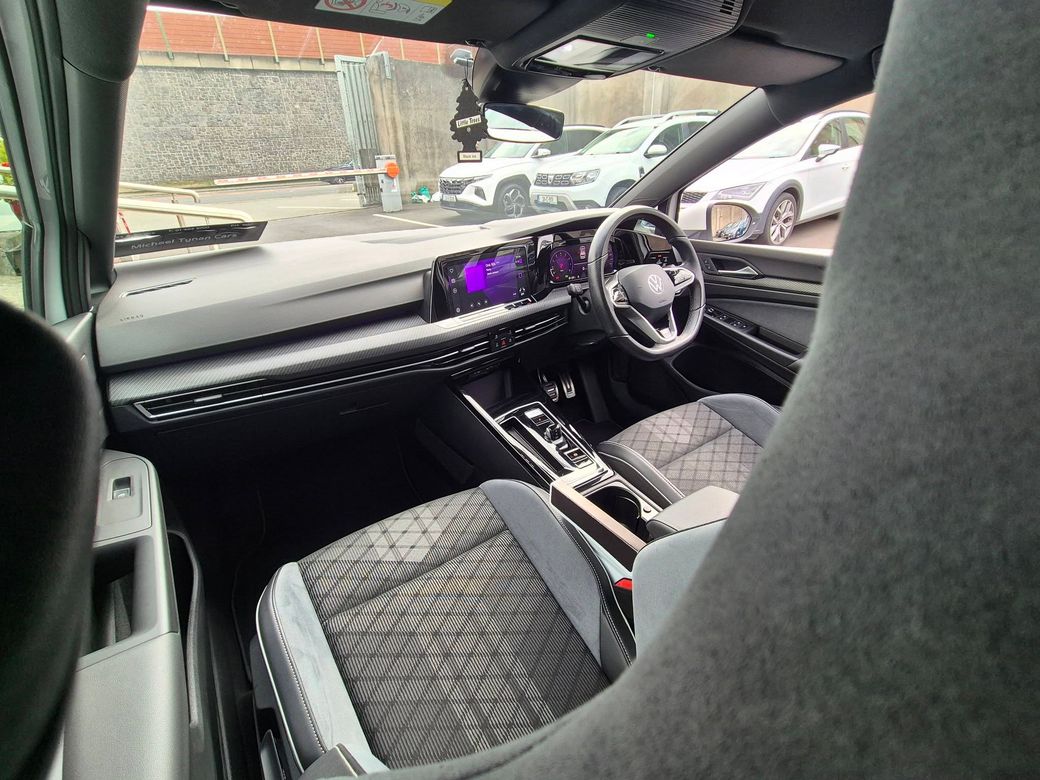 2024 Volkswagen Golf