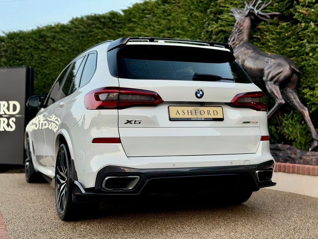 2022 BMW X5