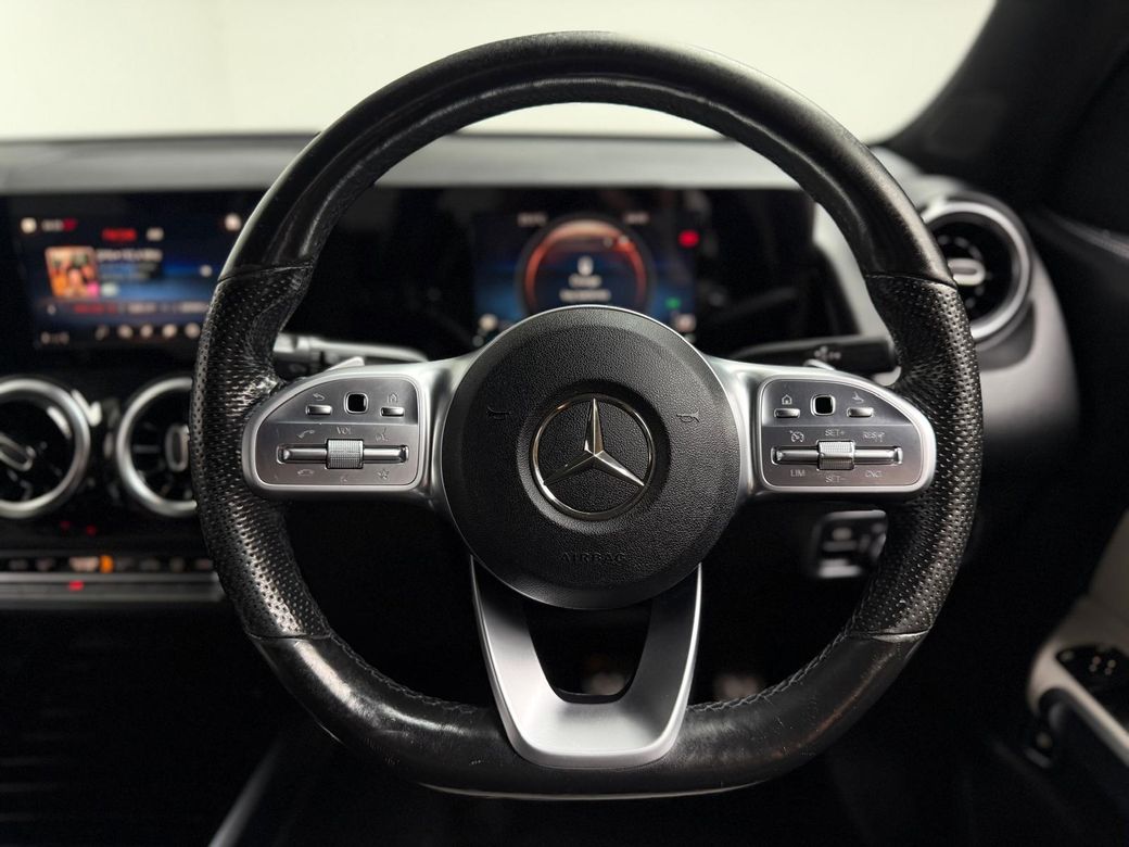 2020 Mercedes-Benz GLB Class