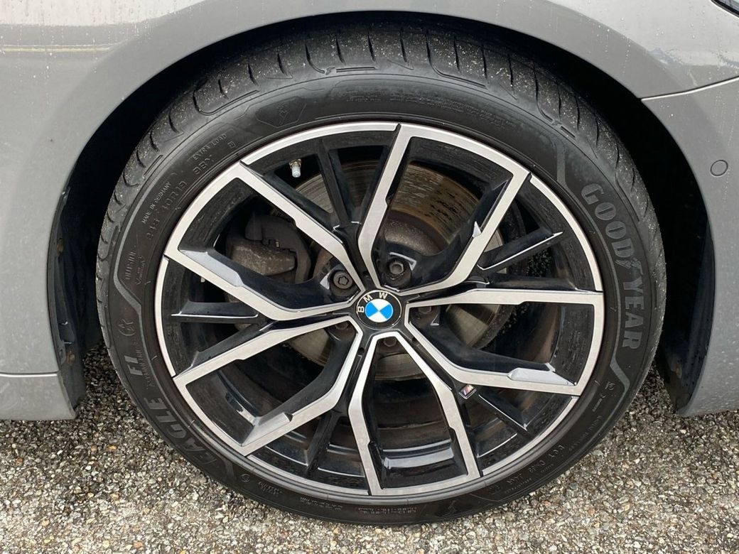 2022 BMW 5 Series