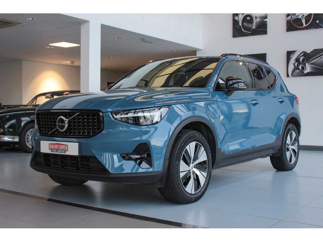 2023 Volvo XC40