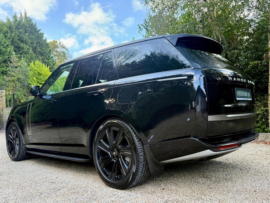 2025 Land Rover Range Rover
