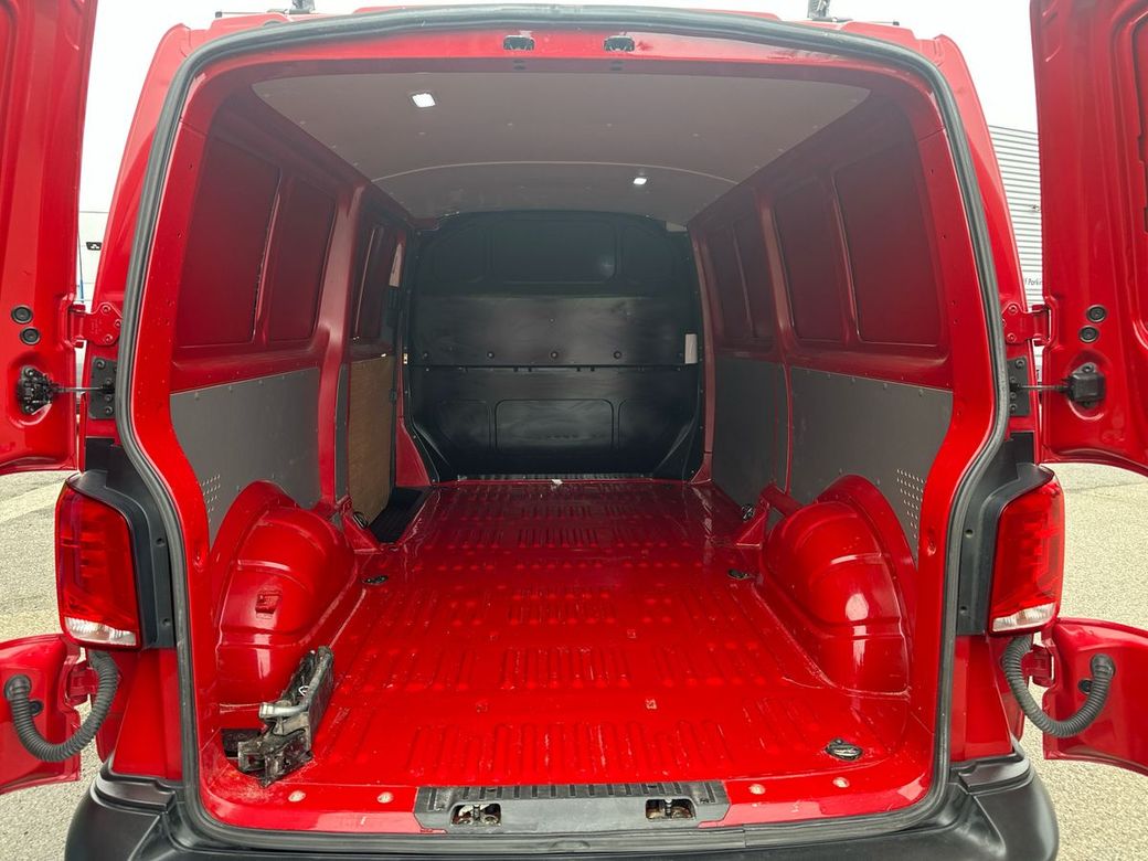 2020 Volkswagen Transporter