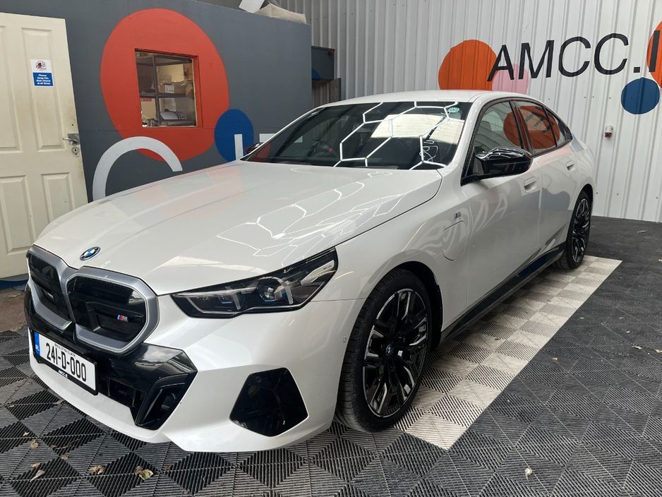 2024 BMW i5