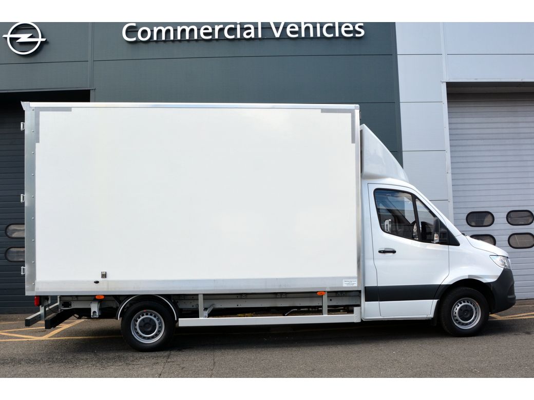2025 Mercedes-Benz Sprinter