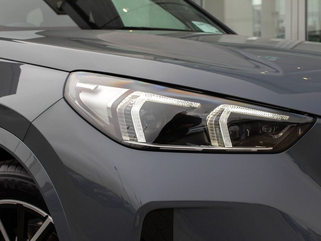 2025 BMW X1
