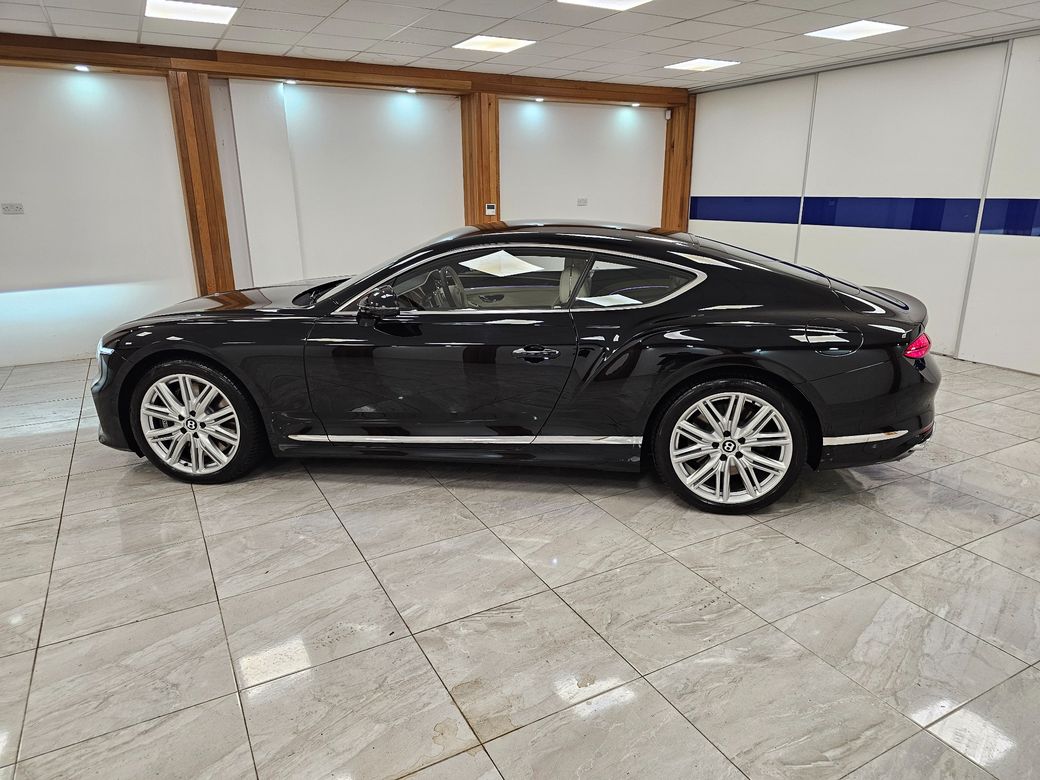 2025 Bentley Continental