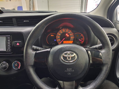2016 Toyota Vitz