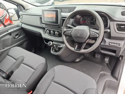 2025 Renault Trafic