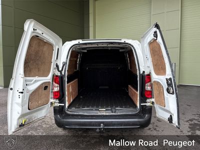 2021 Peugeot Partner
