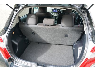2016 Toyota Vitz