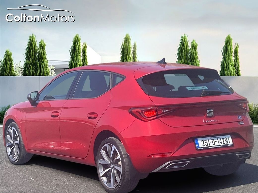 2025 SEAT Leon