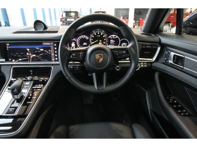 2023 Porsche Panamera