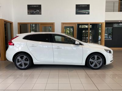 2013 Volvo V40