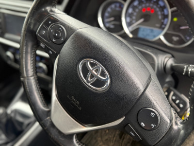 2013 Toyota Auris