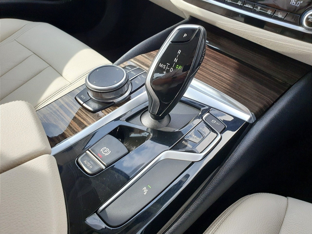 2020 BMW 5 Series