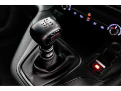 2025 Peugeot Partner