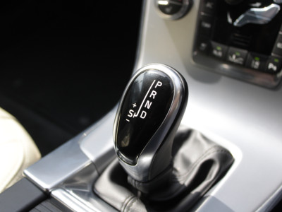 2018 Volvo V60