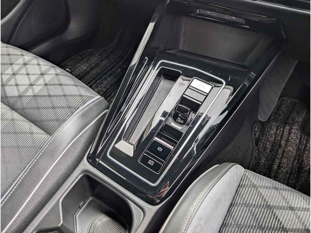 2024 Volkswagen Golf