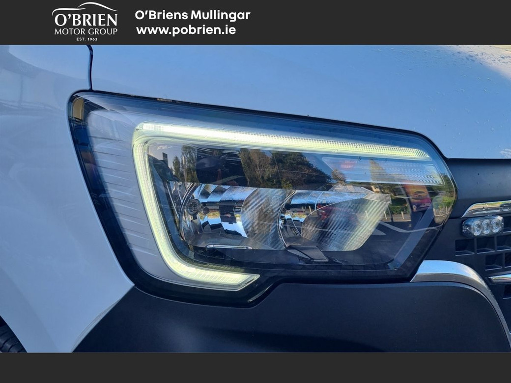 2022 Renault Master
