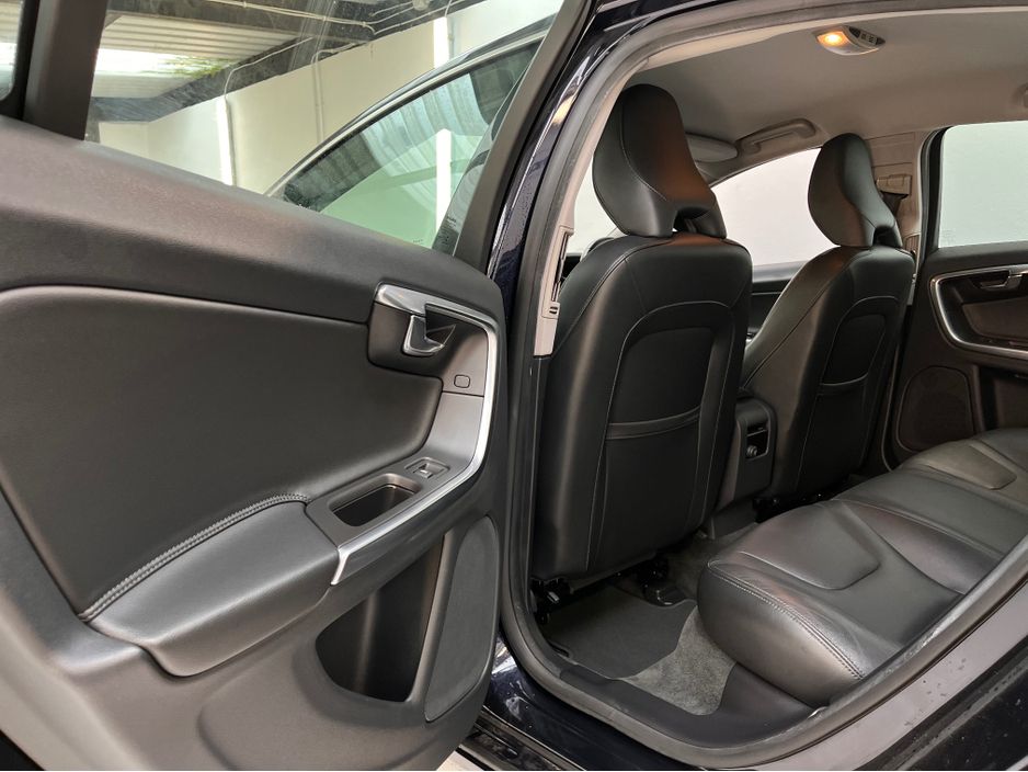 2016 Volvo S60