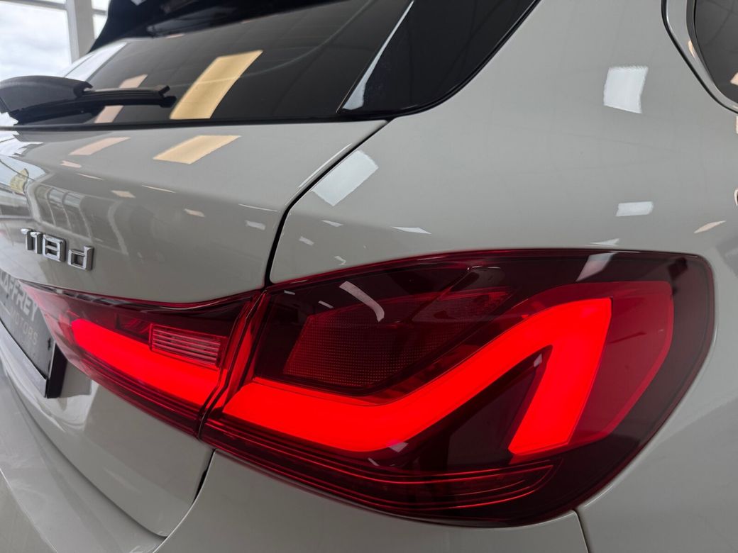 2021 BMW 1 Series