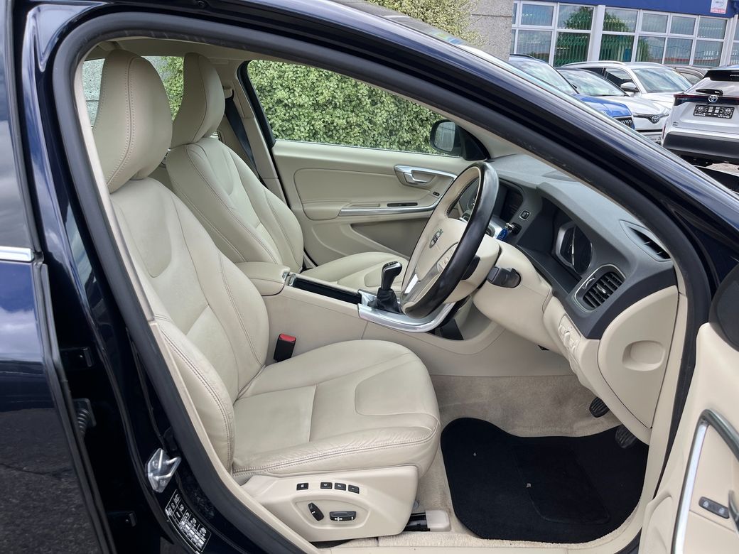 2017 Volvo S60