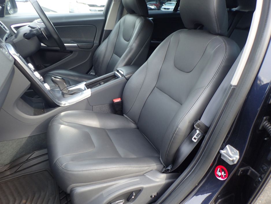 2018 Volvo V60