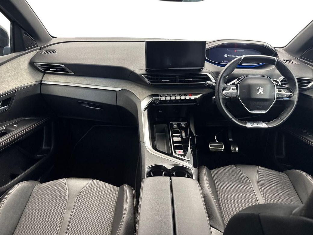 2024 Peugeot 5008