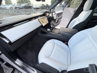 2024 Land Rover Range Rover Sport