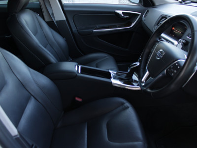 2018 Volvo V60