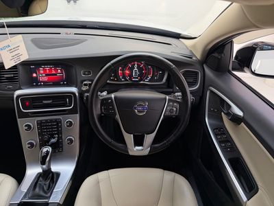 2017 Volvo V60