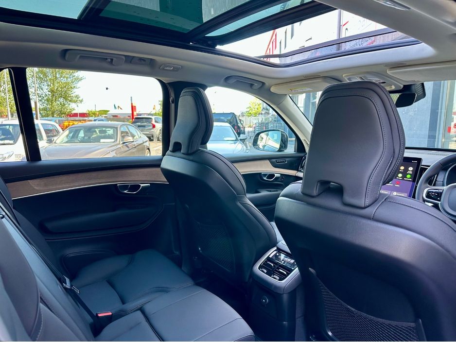 2025 Volvo XC90