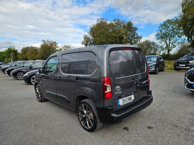 2021 Toyota Proace