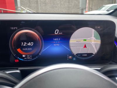 2022 Mercedes-Benz EQB