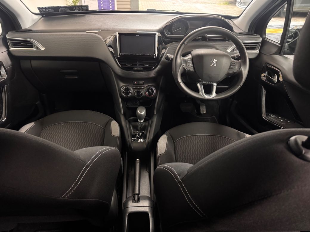 2016 Peugeot 208