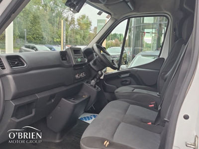 2021 Renault Master