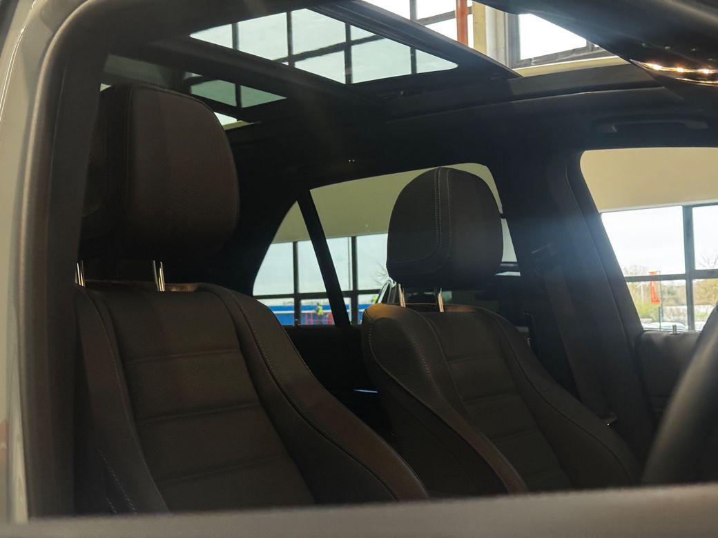 2025 Mercedes-Benz GLE Class