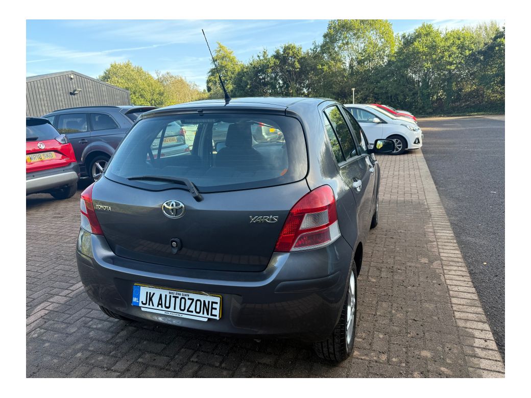 2010 Toyota Yaris