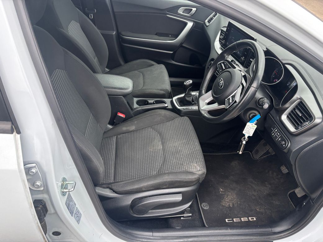 2022 Kia Ceed