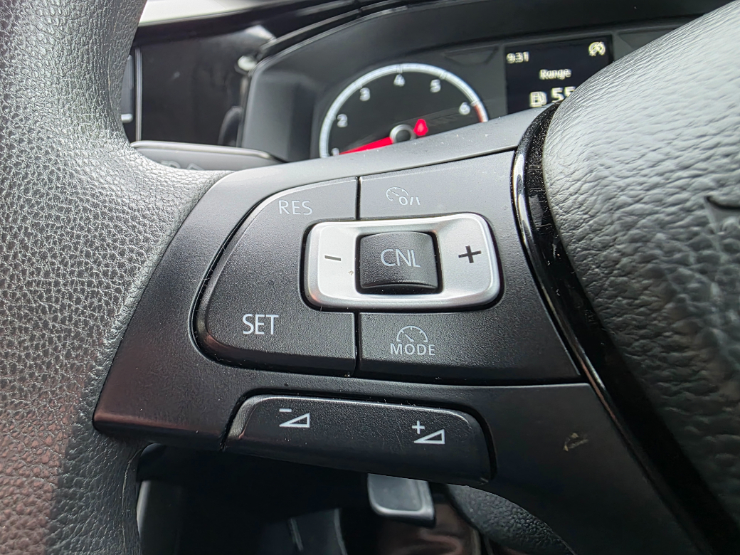 2018 Volkswagen Polo