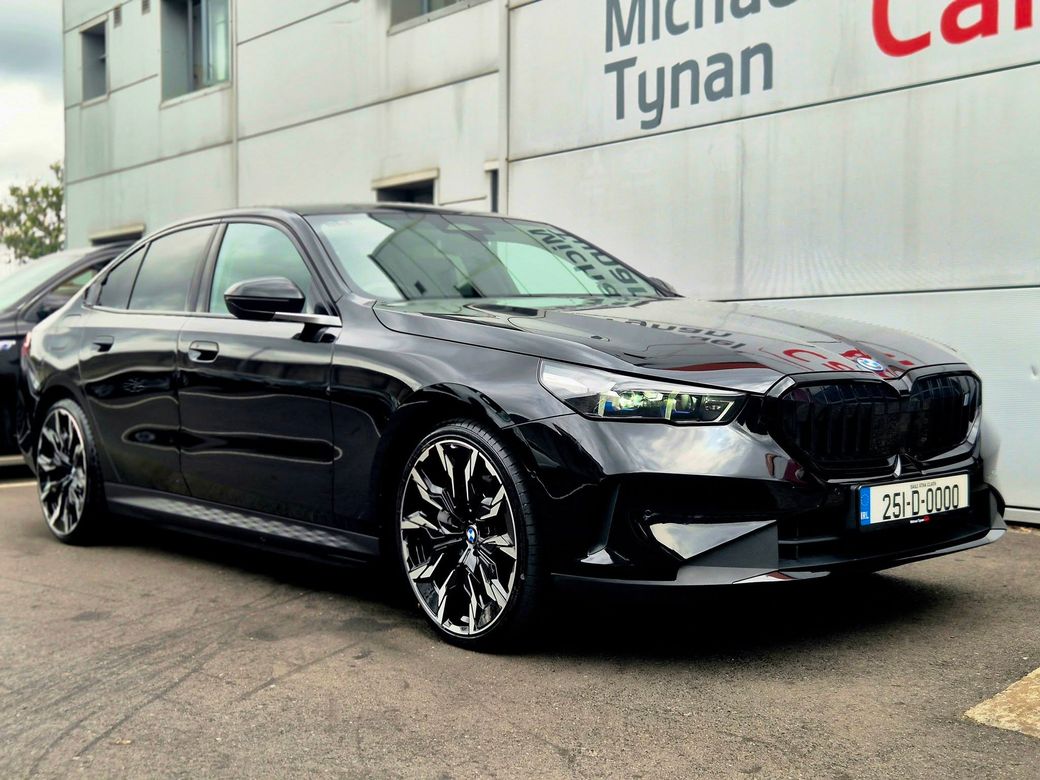 2025 BMW i5