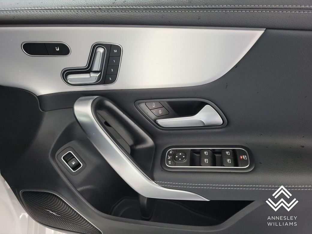 2025 Mercedes-Benz CLA Class