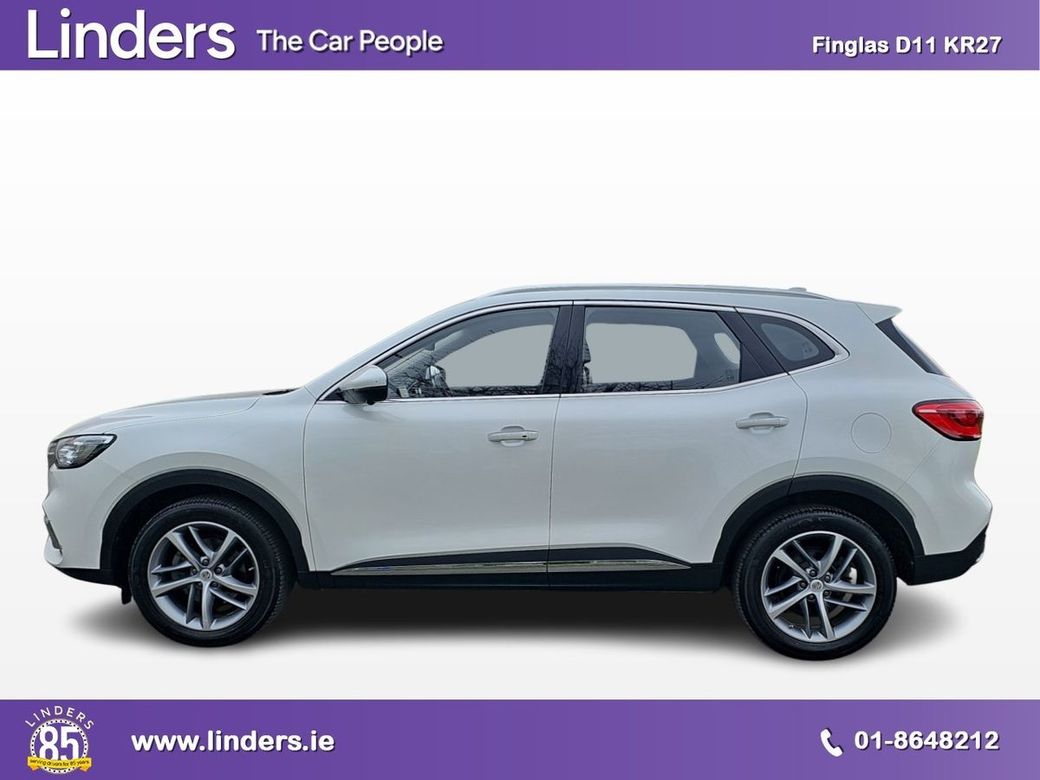 2021 MG HS